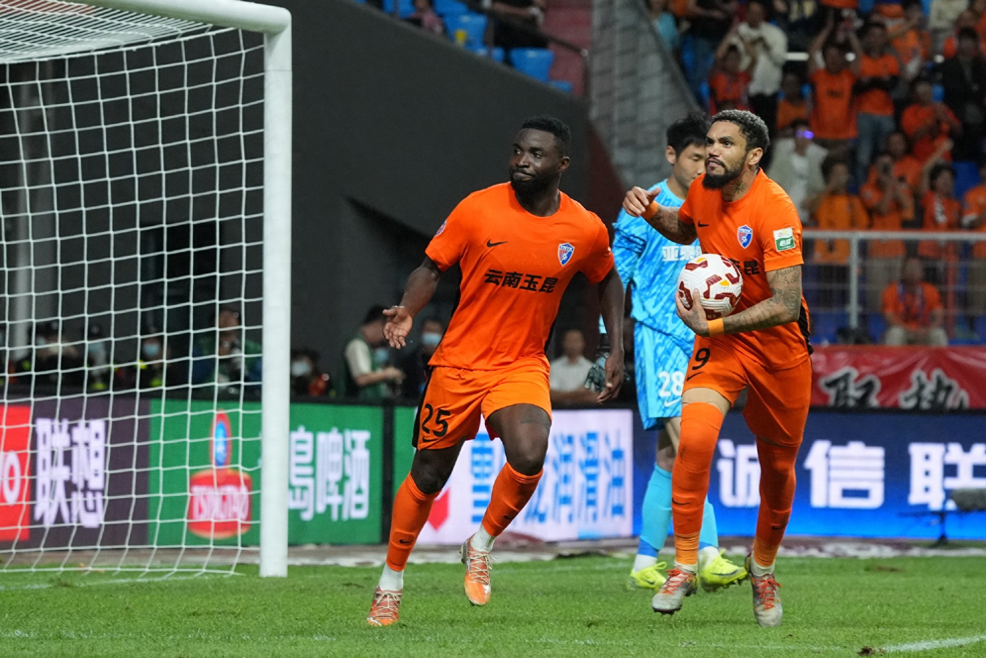 孙莉携子女,畅游迪士尼,乐园,欧博官网,欧博abg官网入口,欧博网站,欧博官网娱乐,欧博abg,欧博abg登录入口