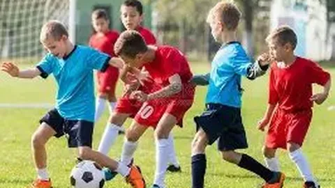 孔帕尼大胆发声：早在去年11月，我就坚信巴黎球场霸主地位无可撼动，那些败者本应笑到最后！