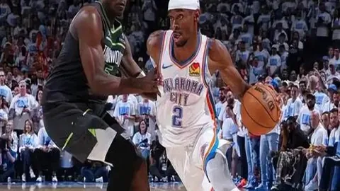 新加坡网球公开赛蓄势待发，俄罗斯一姐安娜备战出征。