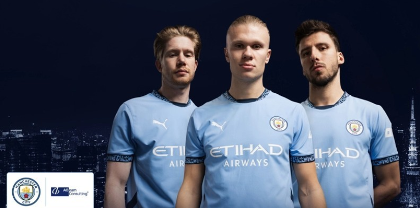 曼城领先！阿坎吉边路连续突破传中，格拉利什补.